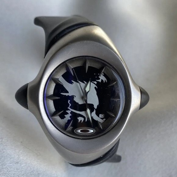 OAKLEY CRUSH SKULLFACE WATCH - Picture 1 of 11